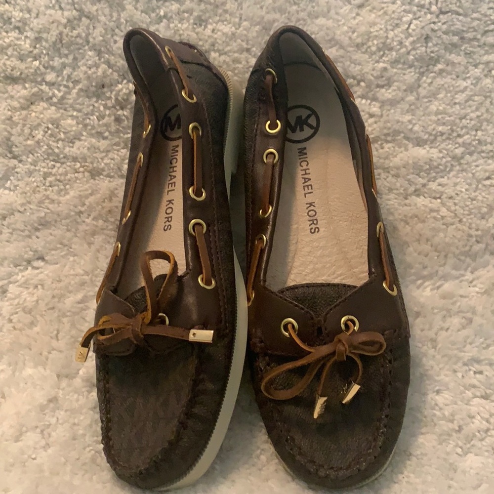 NEW Micheal Kors Loafers🤎 - Picture 2 of 12